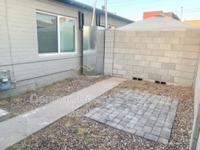 Building Photo - 4306 N 12th St