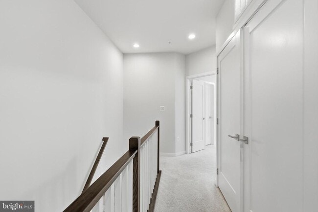 Building Photo - 43185 Mongold Square