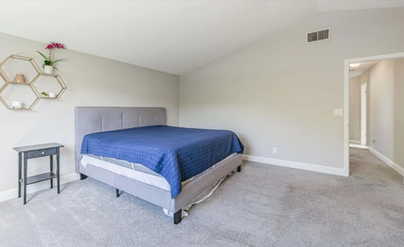 Primary Photo - 2280 Southwood Dr