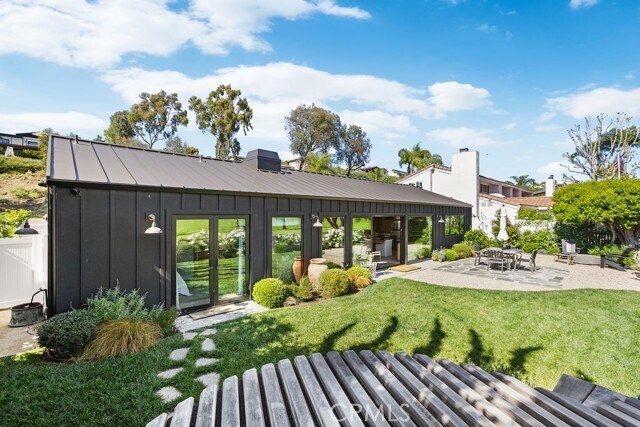 Building Photo - 24032 Paseo Del Campo