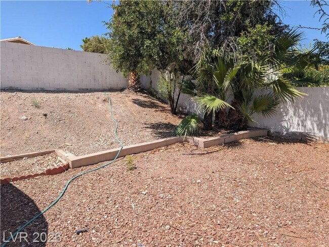 Building Photo - 8149 Sickle Ln