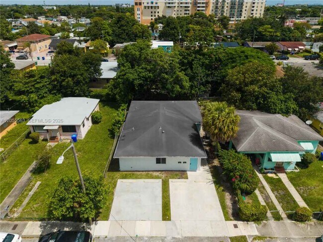 Building Photo - 1451 NW 51st Terrace