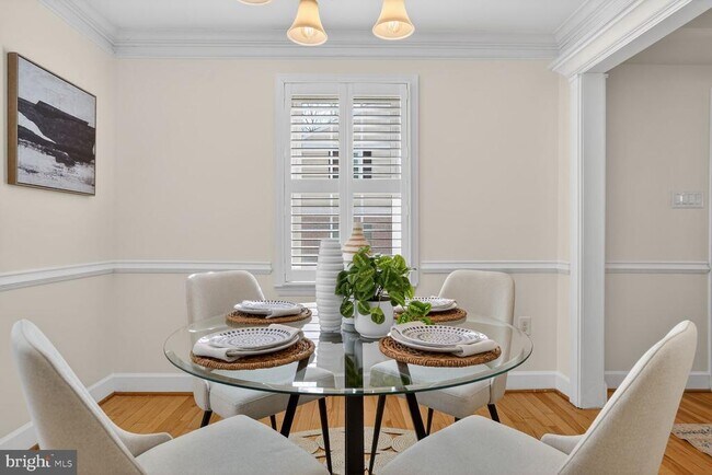 Building Photo - 6015 Ticonderoga Ct