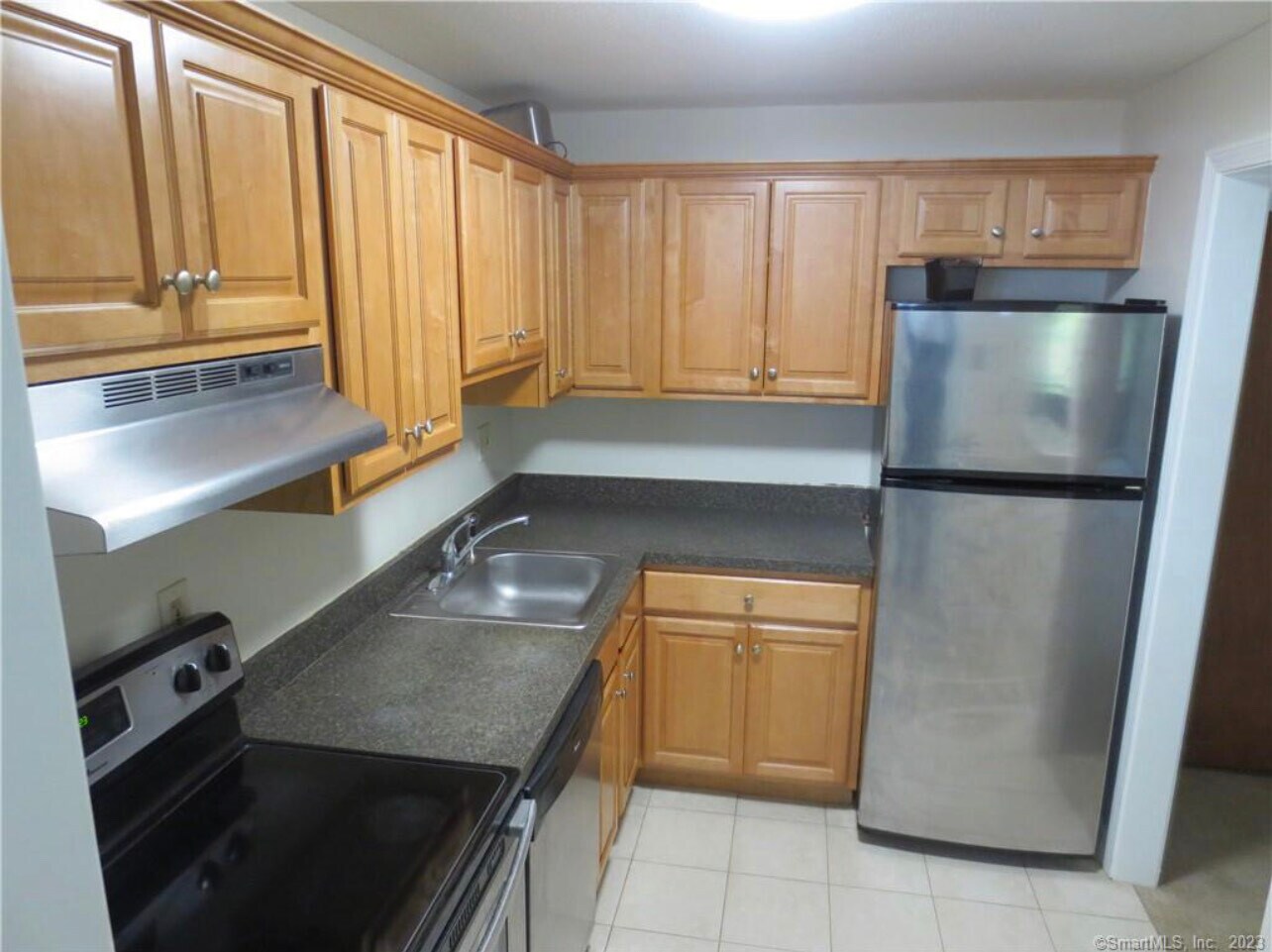 Building Photo - 60 Rambling Brook Ln
