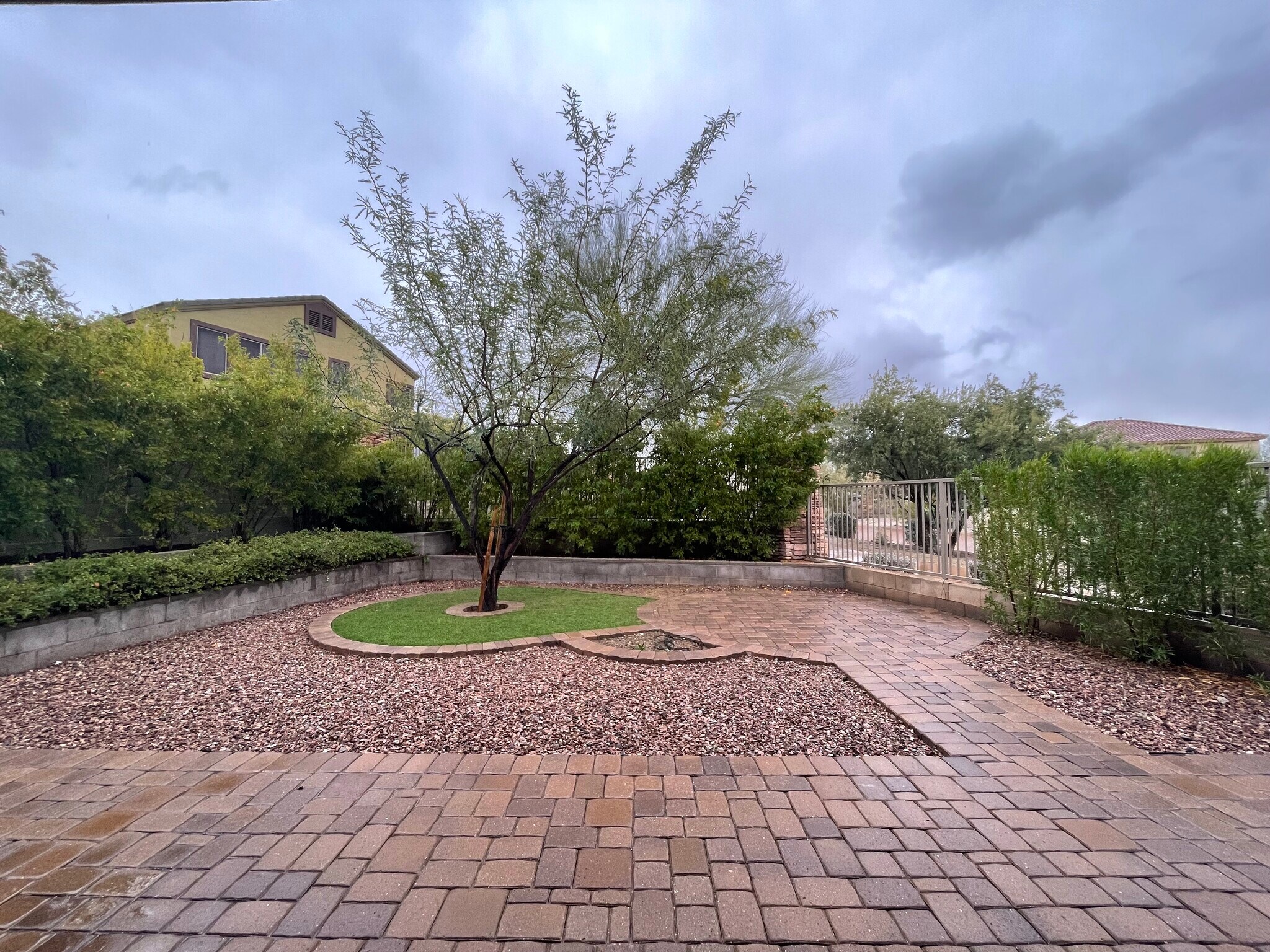 Building Photo - 2916 W Windsong Dr