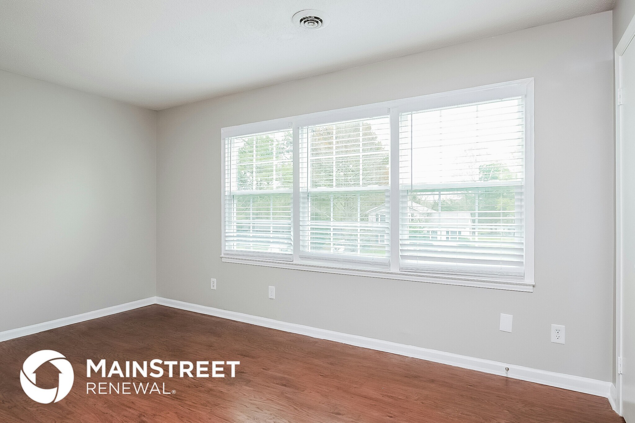 Building Photo - 4905 S Singing Woods Pl