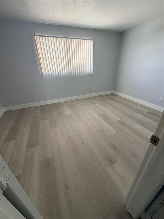 Building Photo - 920 Conecta Dr