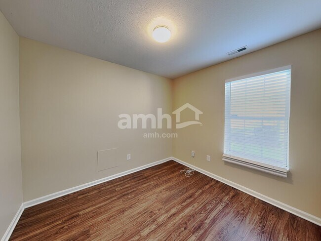 Building Photo - 6652 Decatur Commons