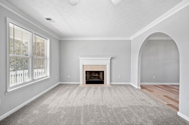 Building Photo - 3313 Summit Creek Ln