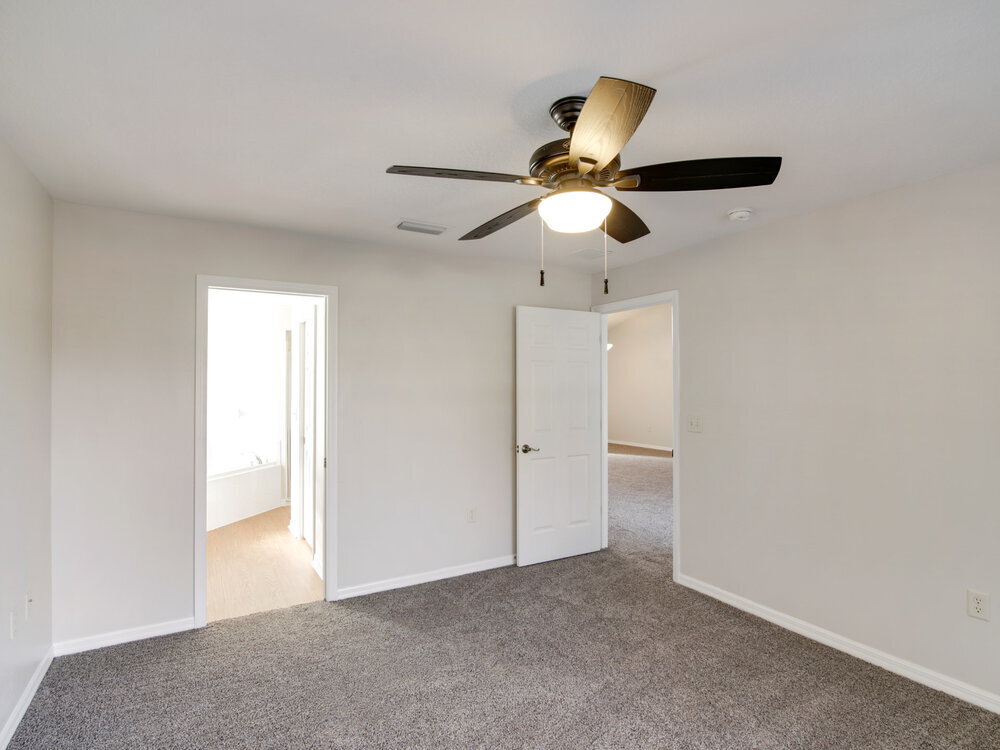 Building Photo - 4461 Treasure Cay Rd