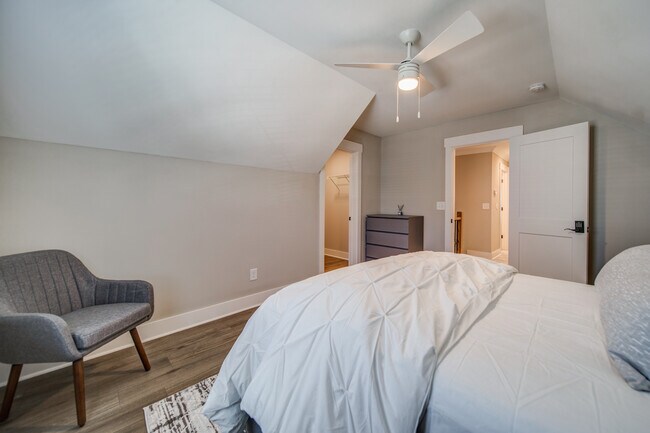 Unit A1 - 253 Sciple Terrace NW