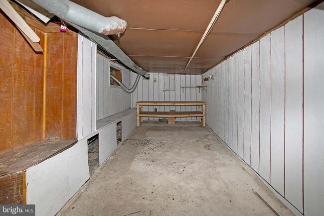 Building Photo - 1078 Morton St