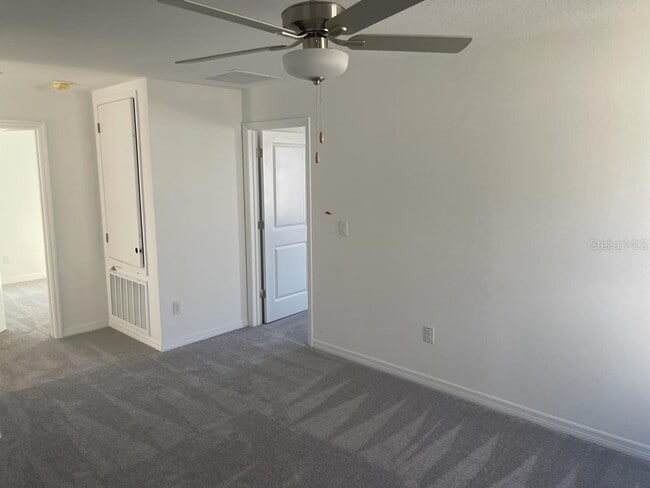Building Photo - 2545 Leonia Ln