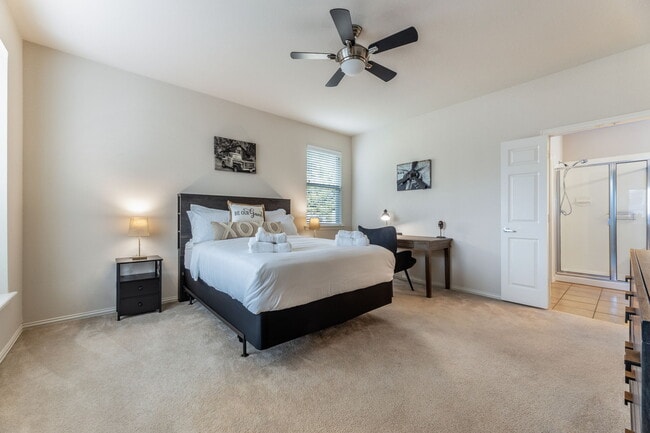 Building Photo - 12044 Ringtail Dr