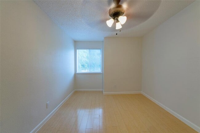 Building Photo - 7723 Miller Glen Ln