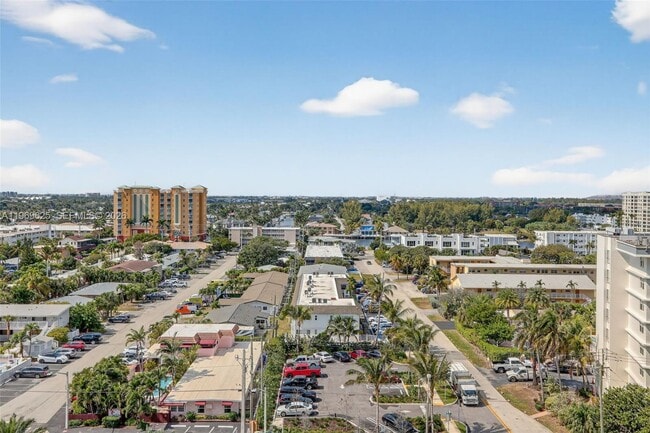 Building Photo - 900 N Ocean Blvd