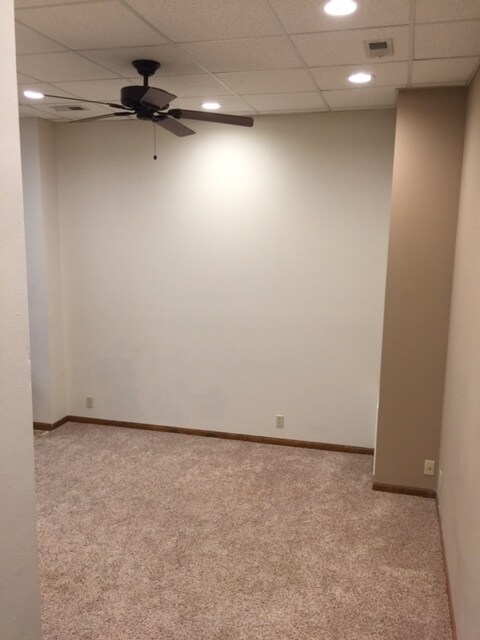 Building Photo - 104 S 5th St