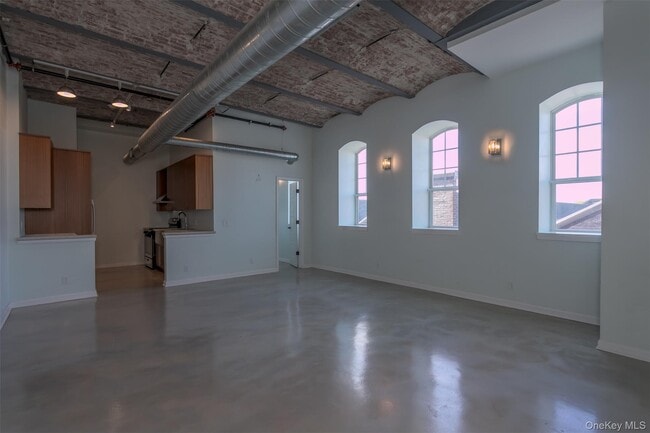 Building Photo - 22 Cottage St