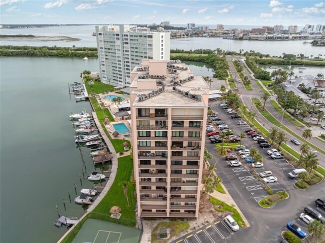 Building Photo - 51 Island Way