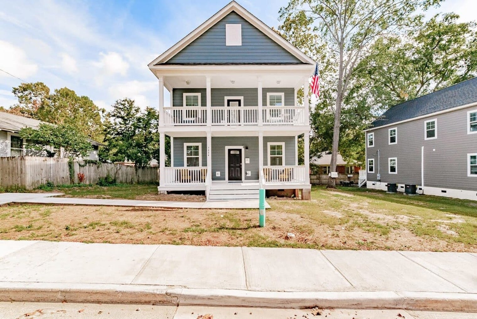 Building Photo - 1004 Pope St