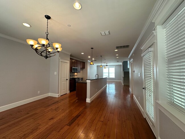 Building Photo - 1600 Abrams Rd