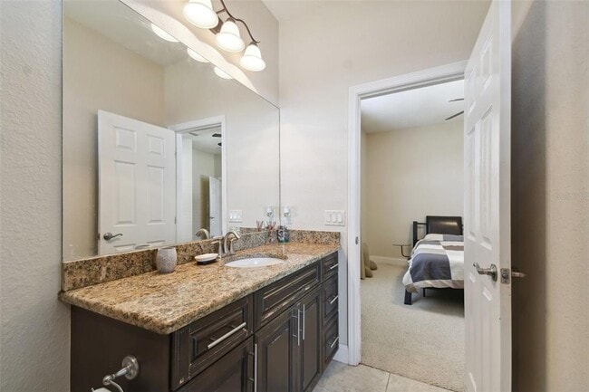 Building Photo - 6841 Bushnell Dr