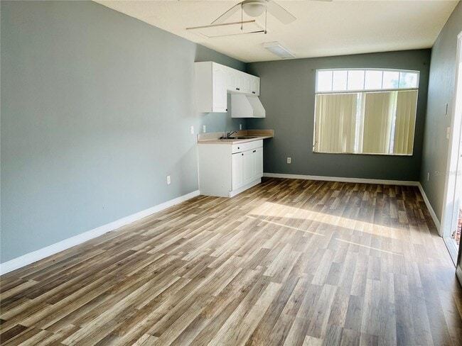 Building Photo - ICW-515 Orchid Dr.