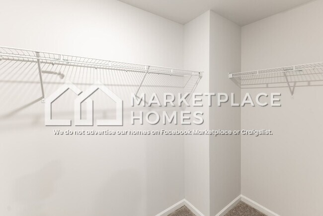 Building Photo - 4107 River Bend Rd