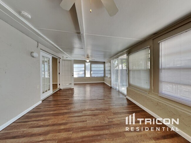 Building Photo - 11404 Larkwood Way