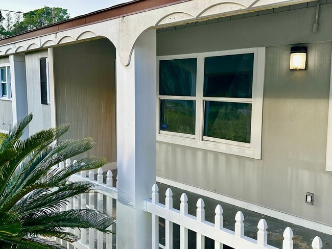 Building Photo - 2214 Peach Dr