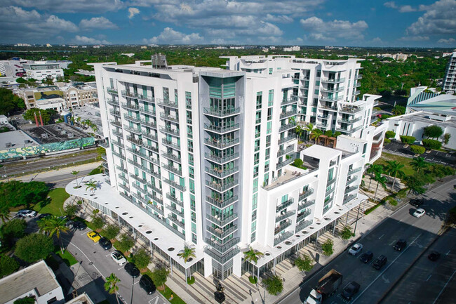 Building Photo - 3900 Biscayne Blvd