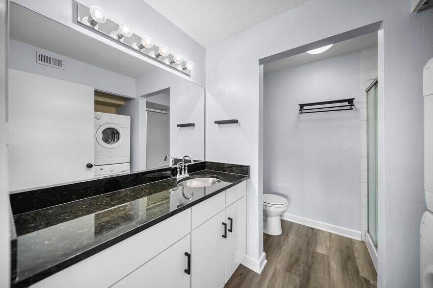 Building Photo - 8300 Manitoba St