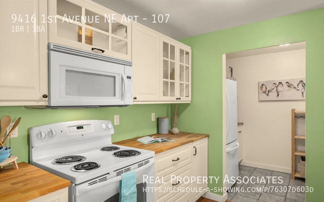 Building Photo - 9416 1st Ave NE
