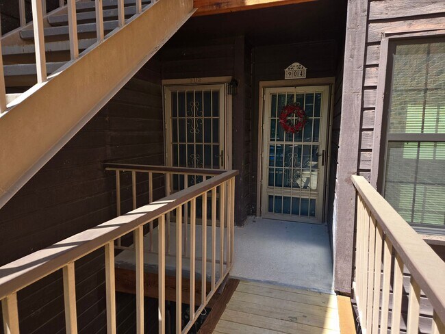 Building Photo - Two bedroom two bath gated Community Condos off Medical Drive close to I 10 & Babcock.