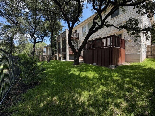 Building Photo - 2536 Crenshaw Dr