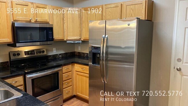 Building Photo - 5555 E Briarwood Ave
