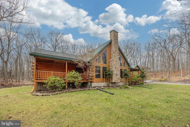 Building Photo - 1212 Acacia Dr