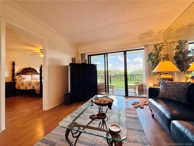 Building Photo - 9400 S Ocean Dr