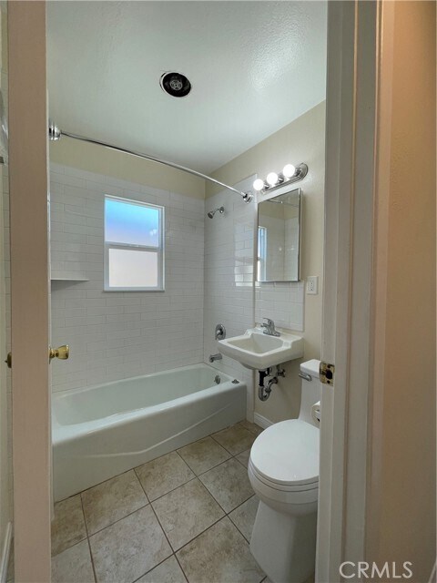 Building Photo - 15 E Mira Monte Ave