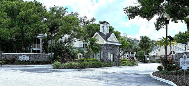 Building Photo - 3261 Haviland Ct