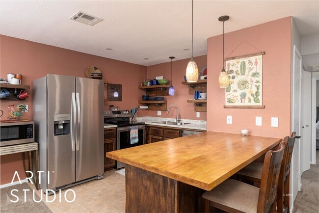 Building Photo - 835 Mesquite Springs Dr