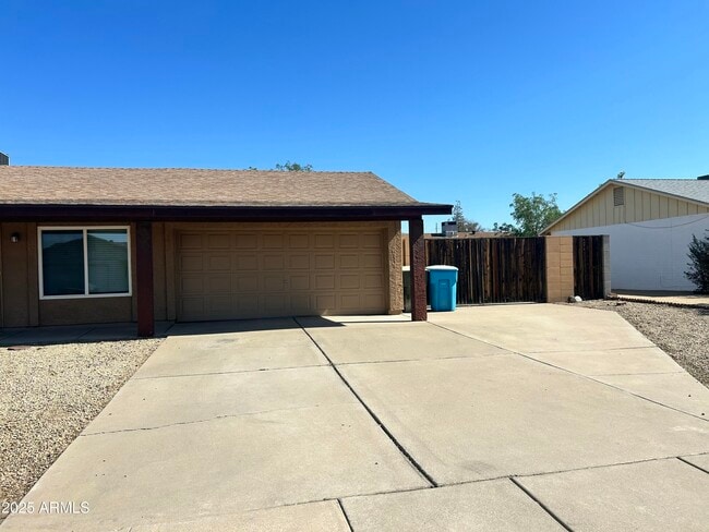 Building Photo - 3534 W Villa Rita Dr