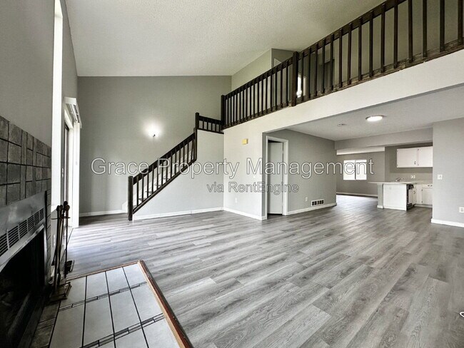 Building Photo - 15670 E Mexico Ave