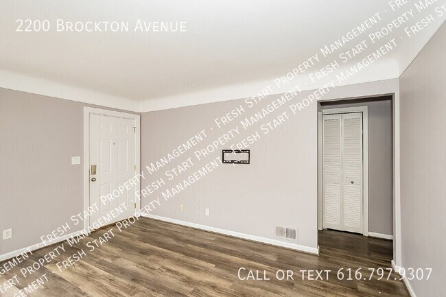 Building Photo - 2200 Brockton Ave