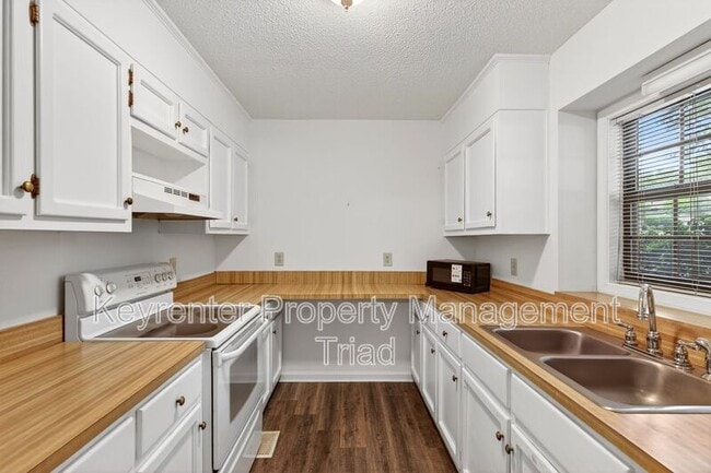 Building Photo - 1223 Watermark Ct
