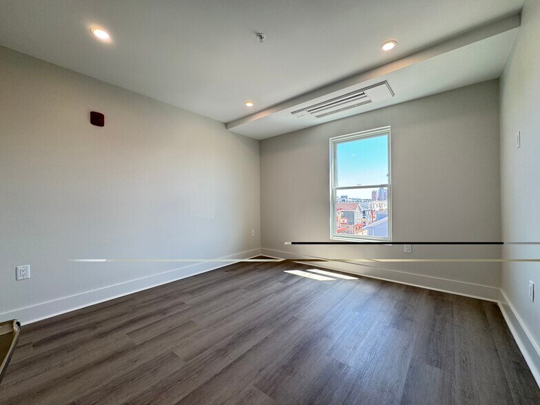 Building Photo - 386 Atwells Ave