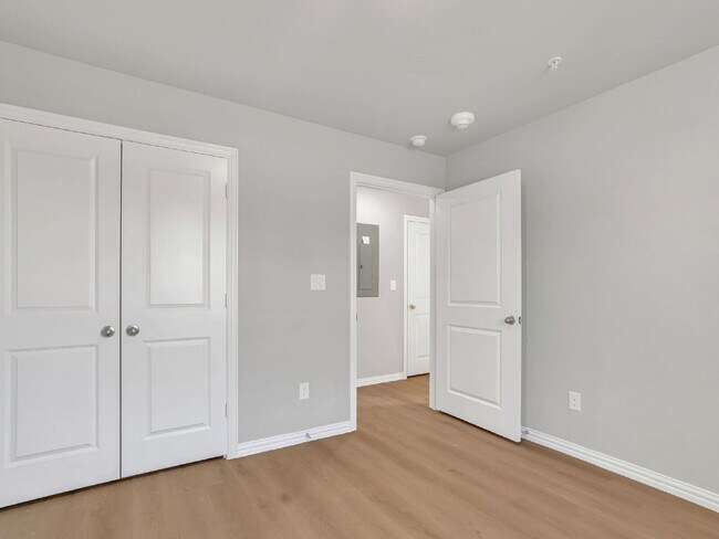 Building Photo - Brand New Fourplex