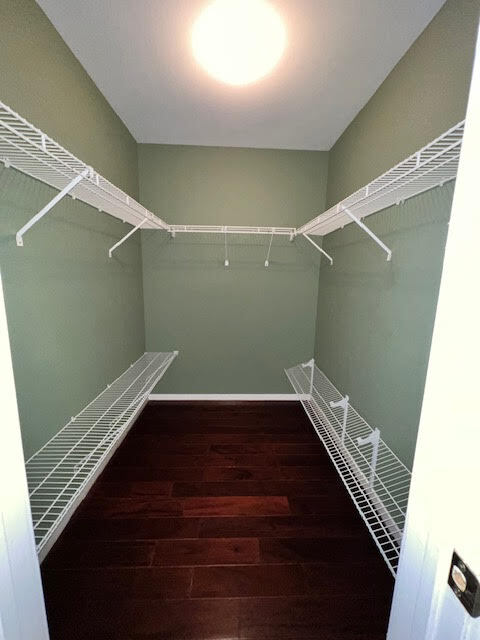 Building Photo - 372 Devon Way