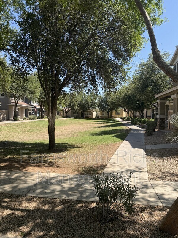 Building Photo - 1575 S Jacana Ln