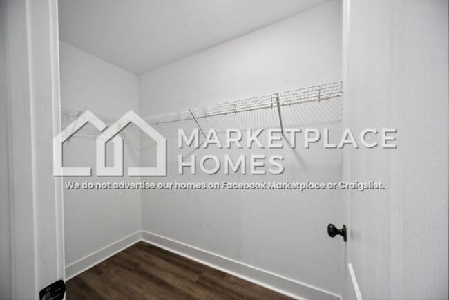 Building Photo - 3518 Alpha Ct